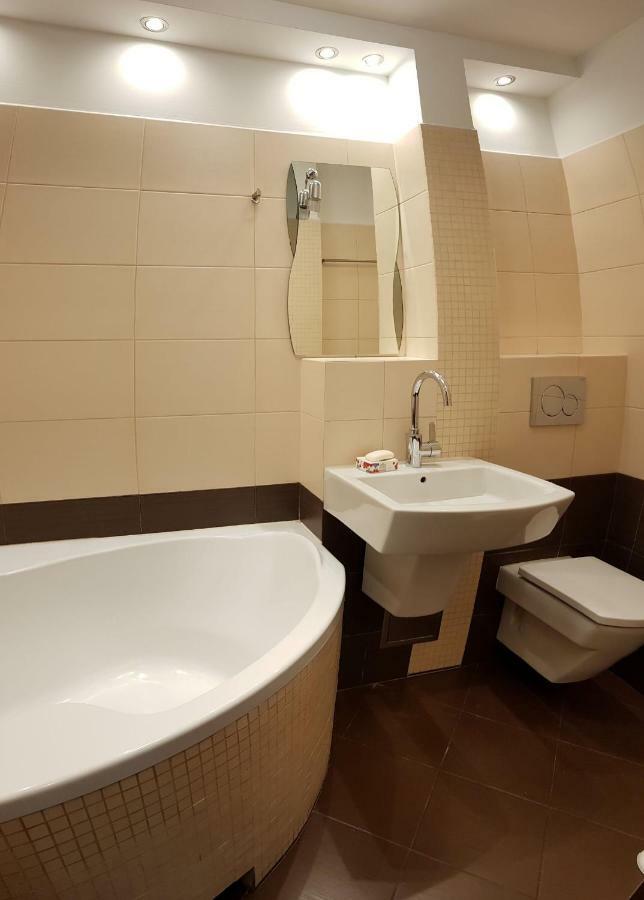 Apartament Rsl Ruda Slaska Εξωτερικό φωτογραφία